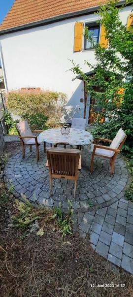 Ferienhaus in Kettig mit Terrasse und Garten